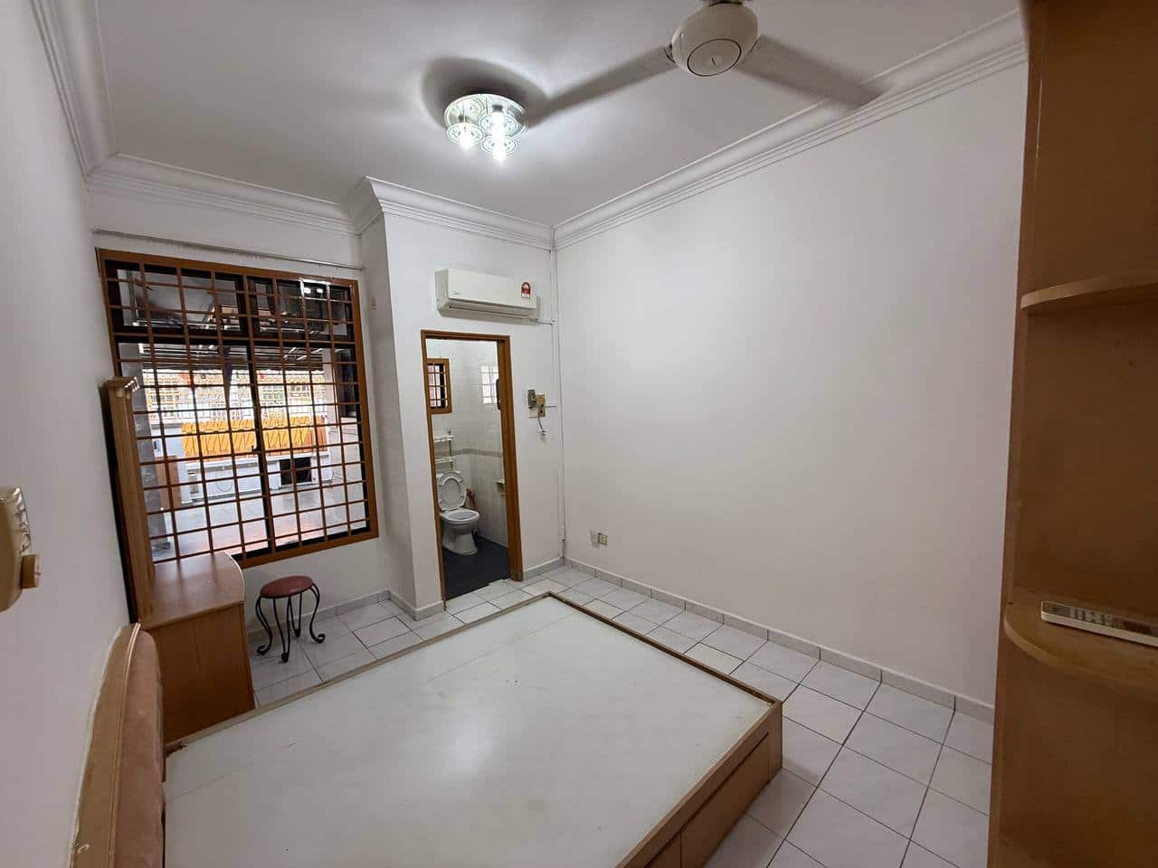 Single Storey Terrace House Taman Daya 6
