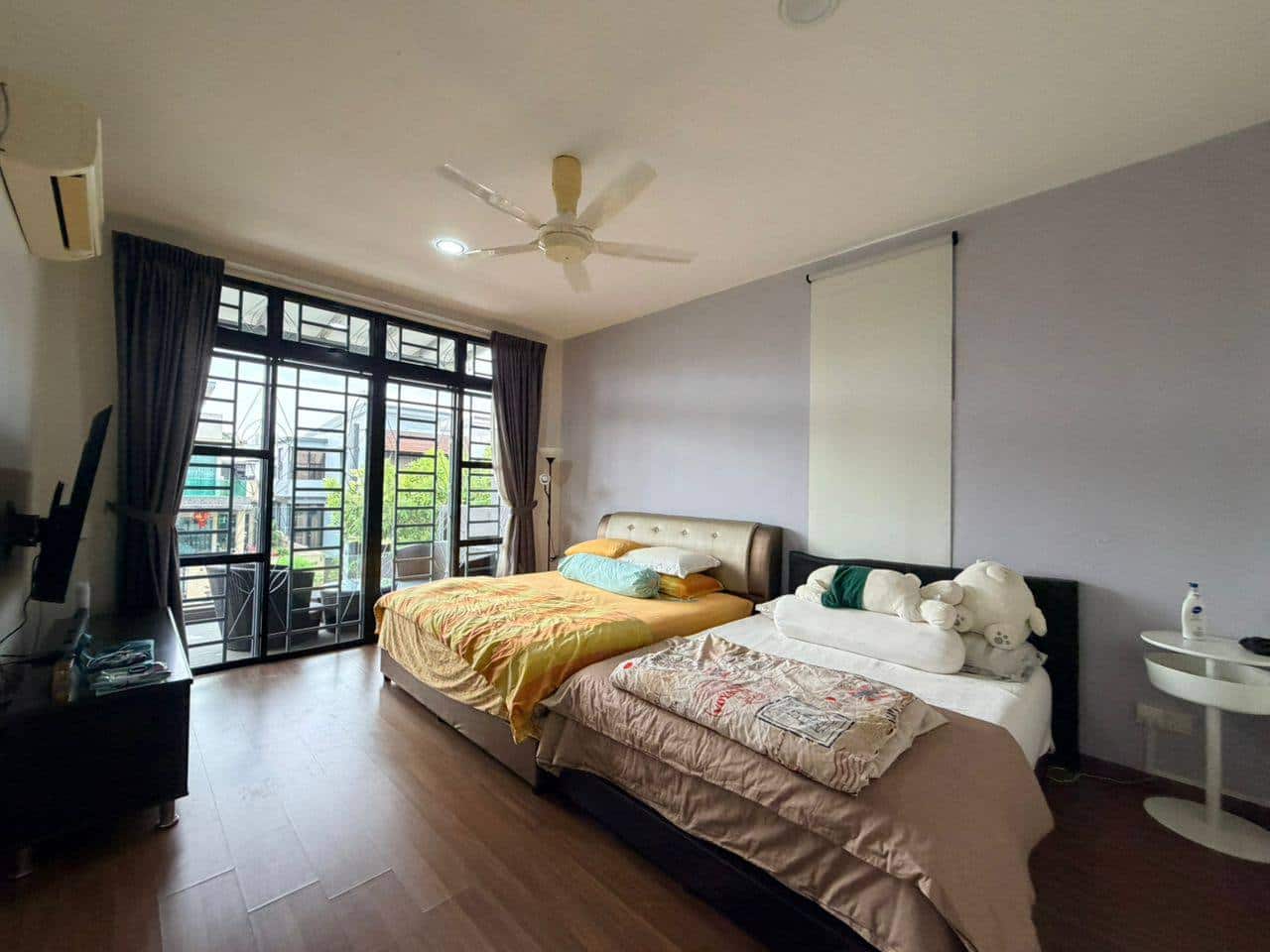 Cluster House Bukit Indah 4