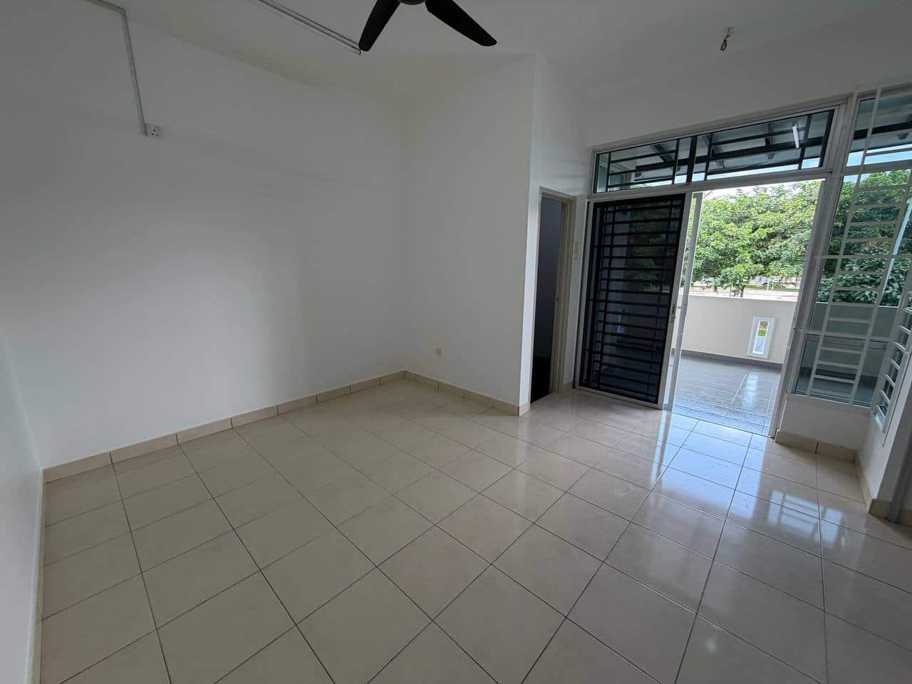 2-Storey Terrace Rini Hills 2, Mutiara Rini 4