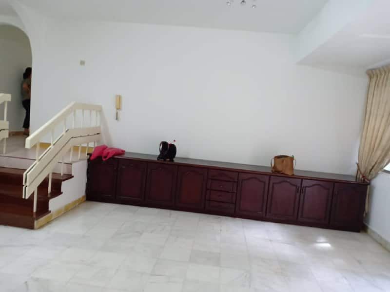 Condo Indera Putra Courts 1