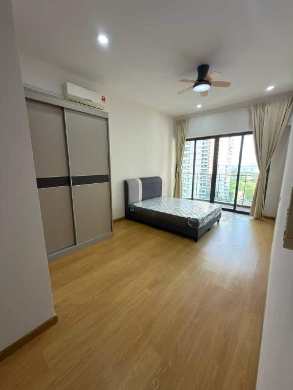 Condo Danga Bay 3