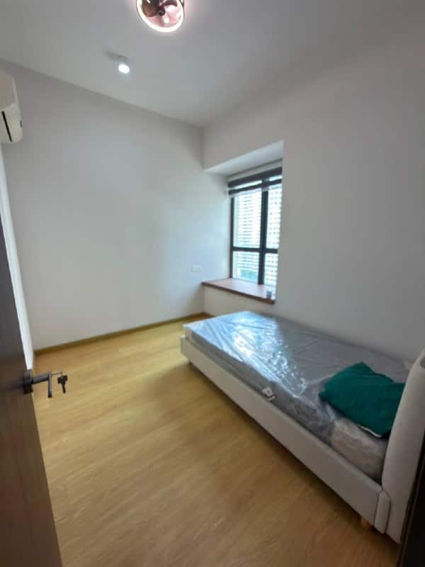 Condo Danga Bay 5