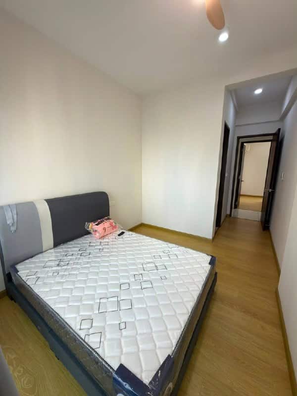 Condo Danga Bay 4
