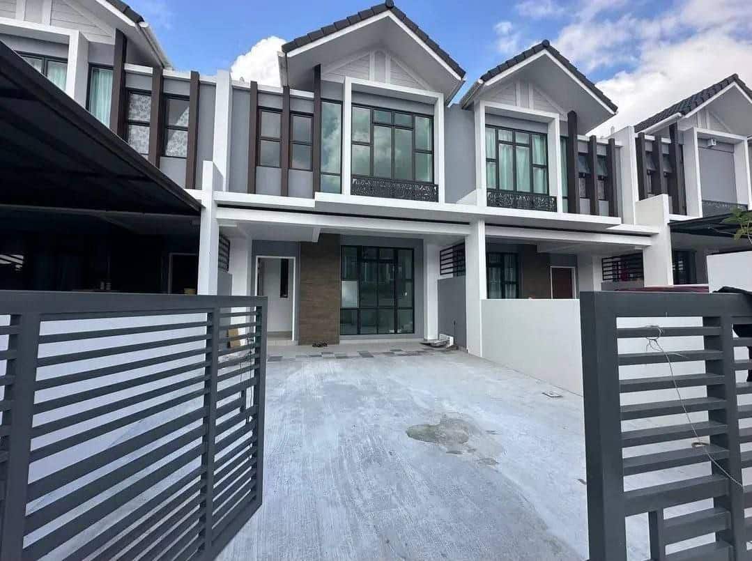 2-Storey Terrace House Dahlia @ Seri Austin Hills 1