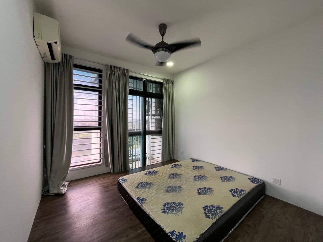 Condo Mutiara Mas 6