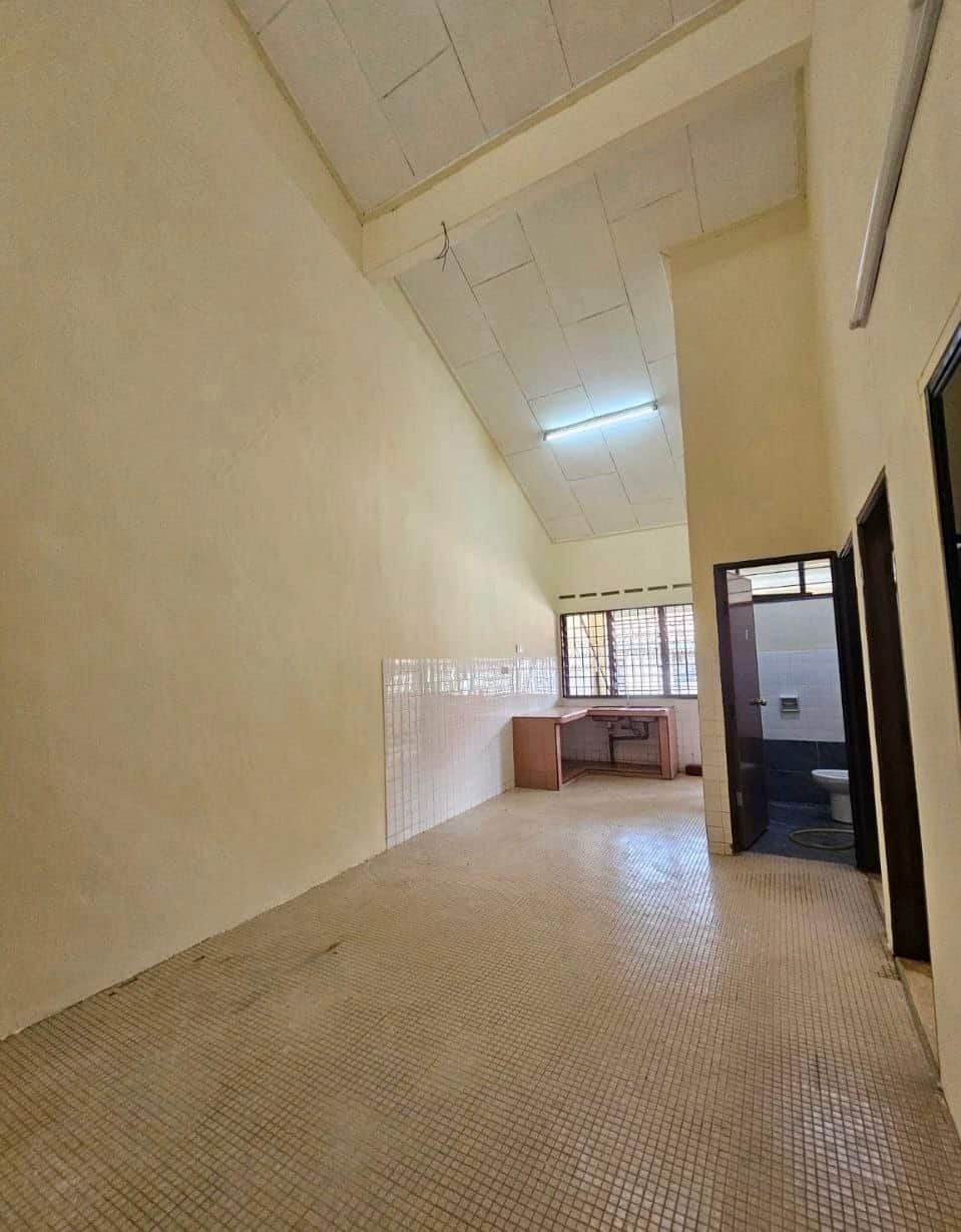 Single Story Terrace House Taman Perling 3