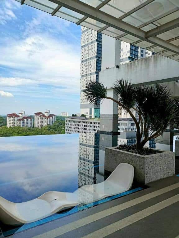 Condominium Twin Galaxy Residence 3