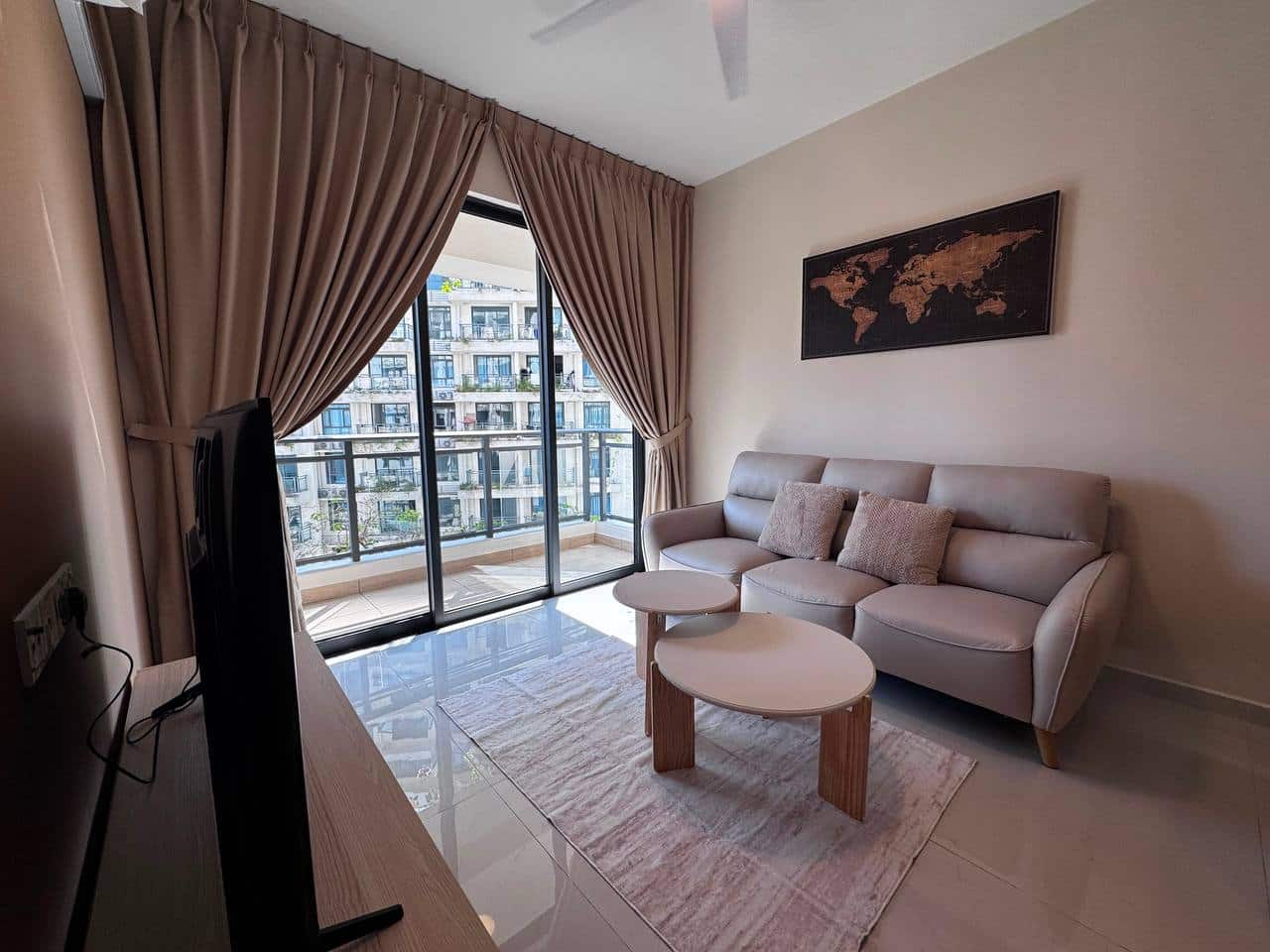 Dual-Key Condominium Twin Galaxy Residence 2