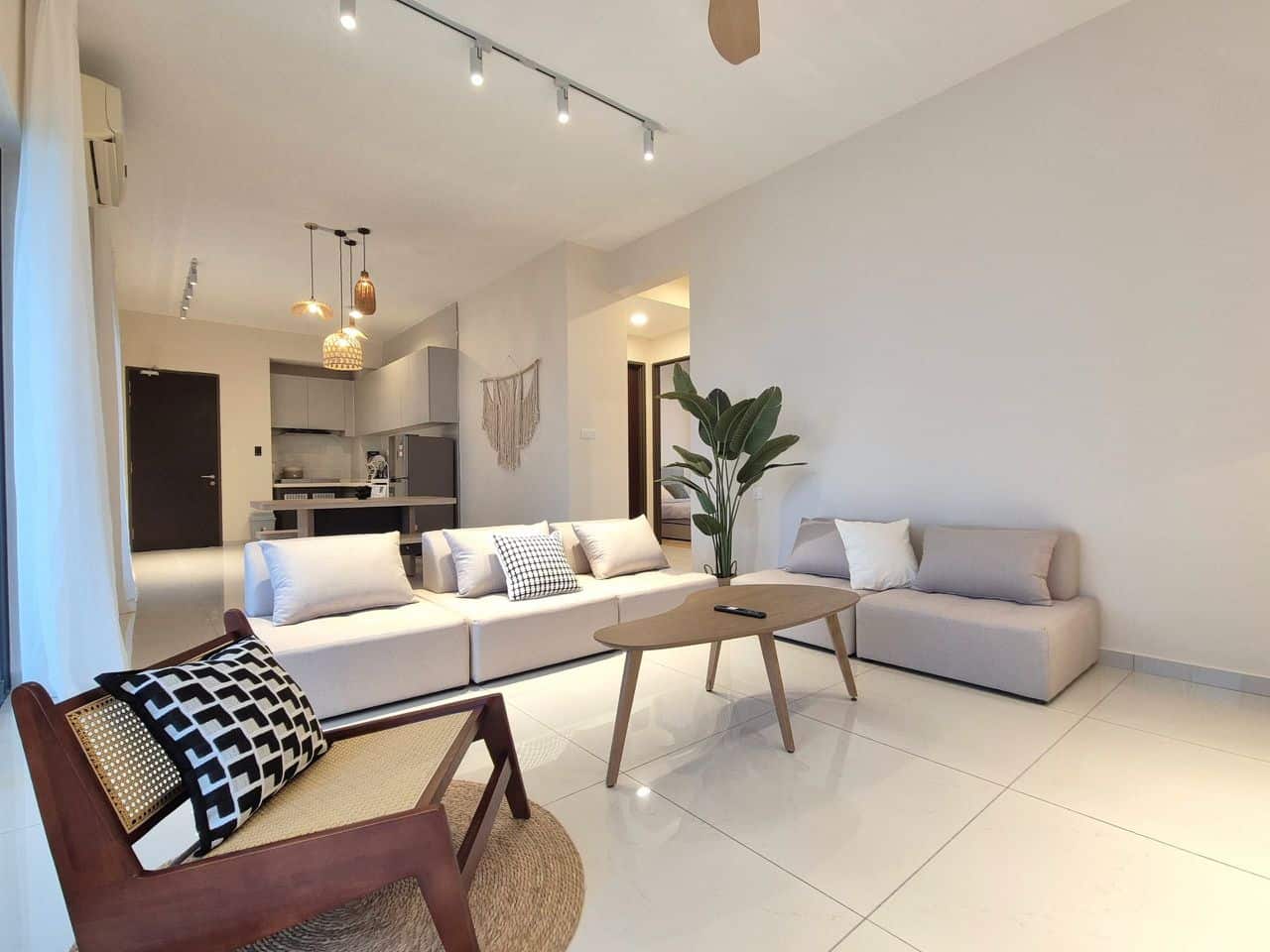 Condominium Kingsbay @ Country Garden Danga Bay 2