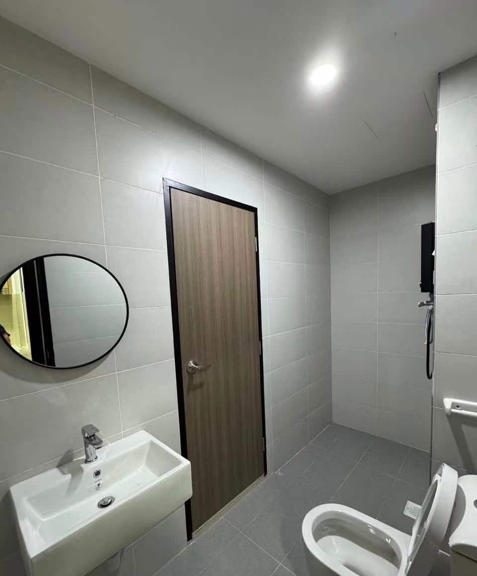 Condominium Trellis Residences 5