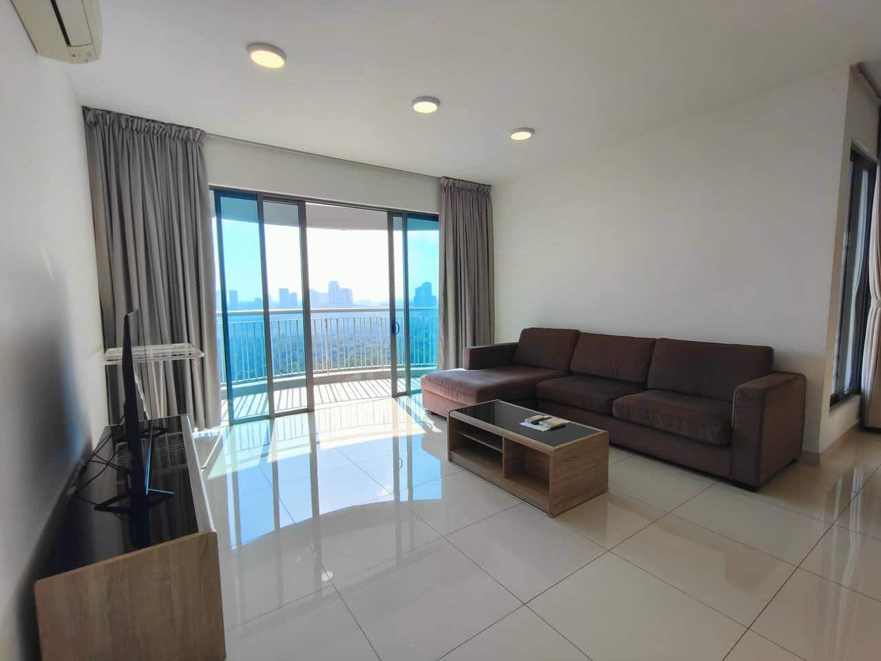 Condo Puteri Harbour 2