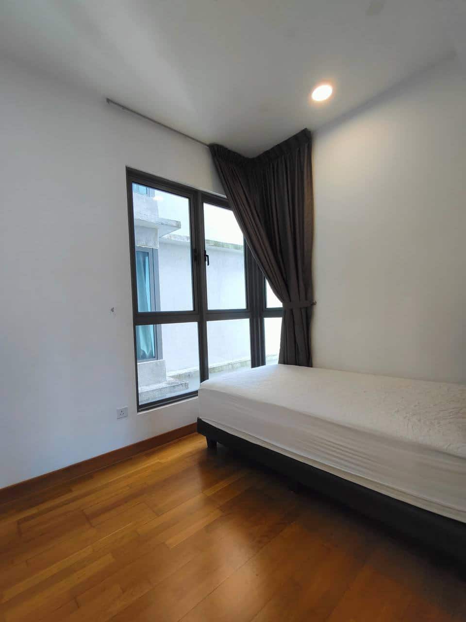 Condo Puteri Harbour 7