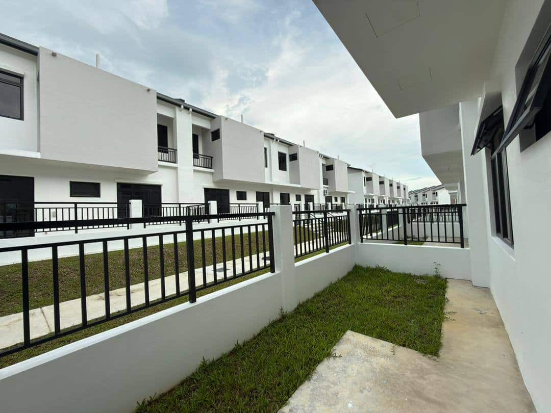 Double Storey House (Intermediate) Laman Aspira 8