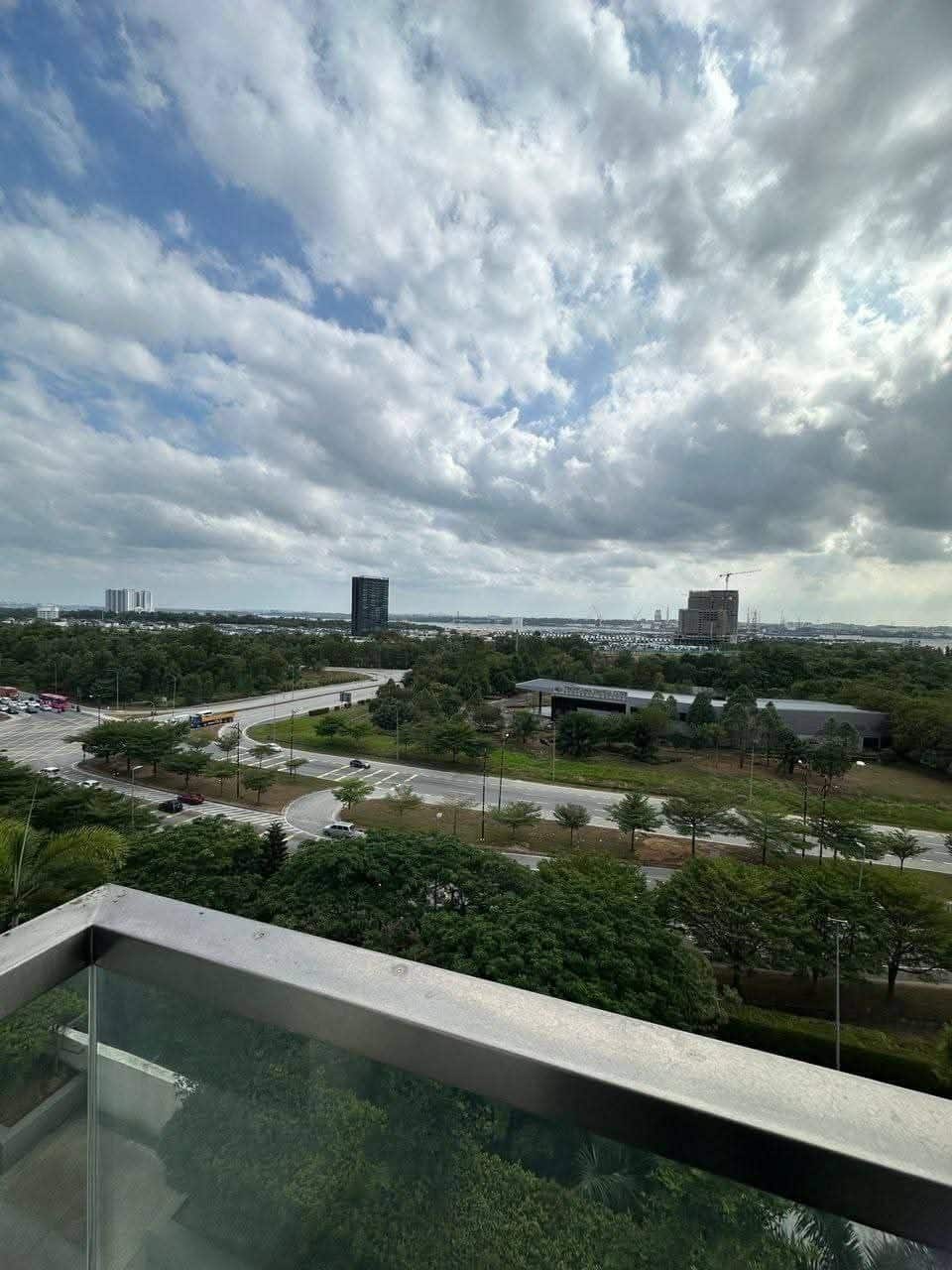 Service Apartment Kota Putri 2