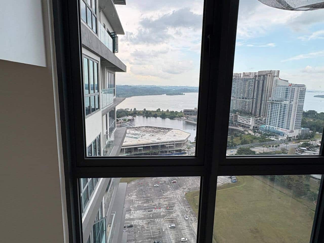 Condo Puteri Harbour 4
