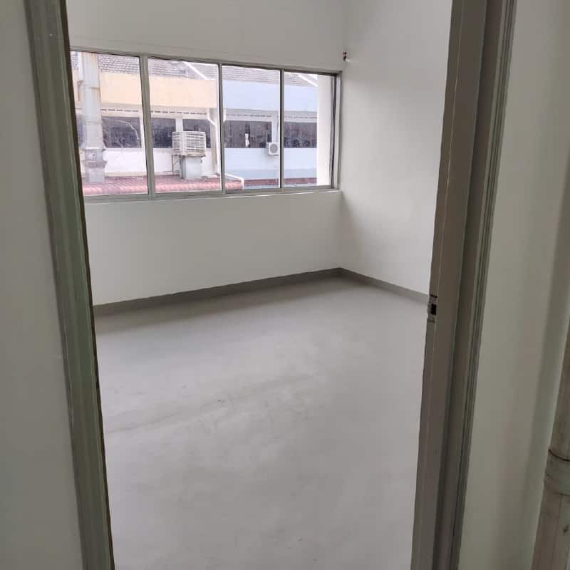 1st Floor Shop Lot Taman Johor Jaya 5