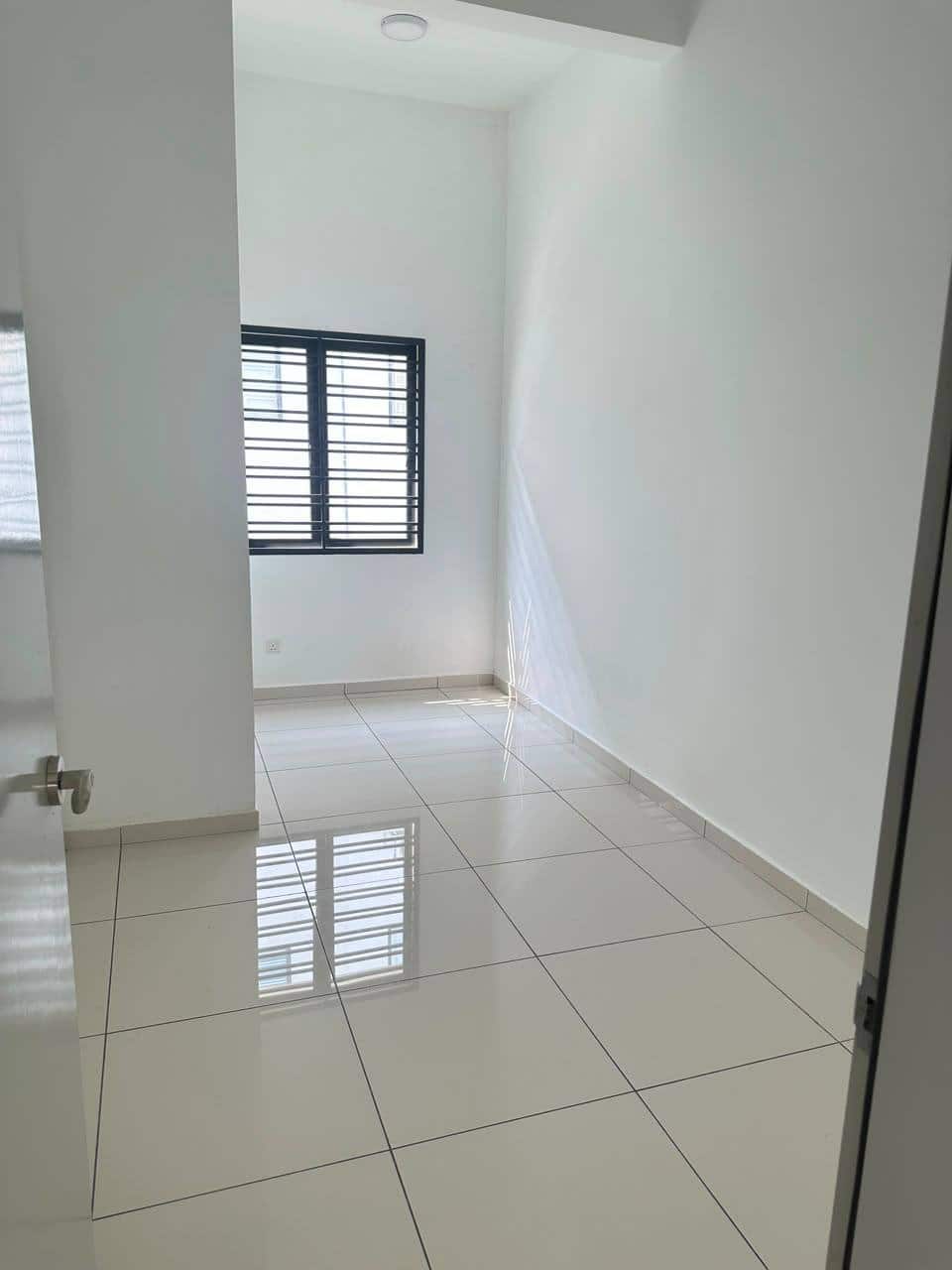 2-Storey Terrace House Austin Crest Ruby, Bandar Jaya Putra 5