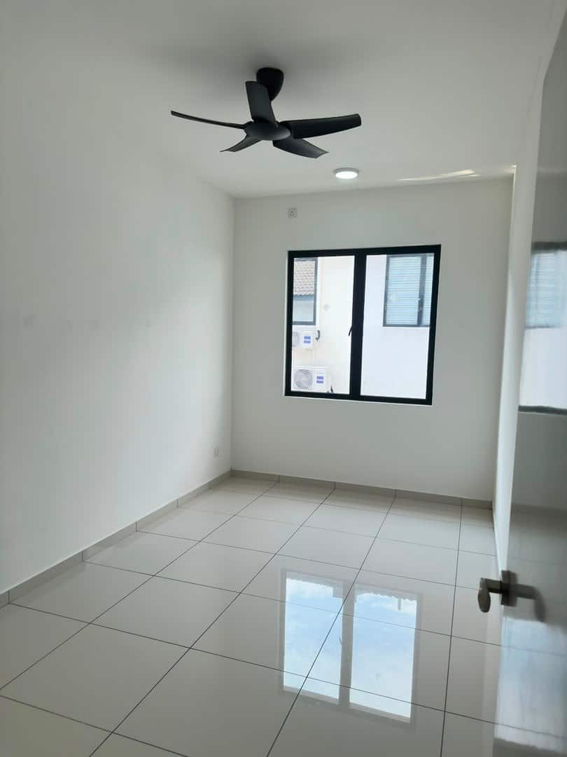 Double Storey Terrace Austin Crest Ruby @ Bandar Jaya Putra 3