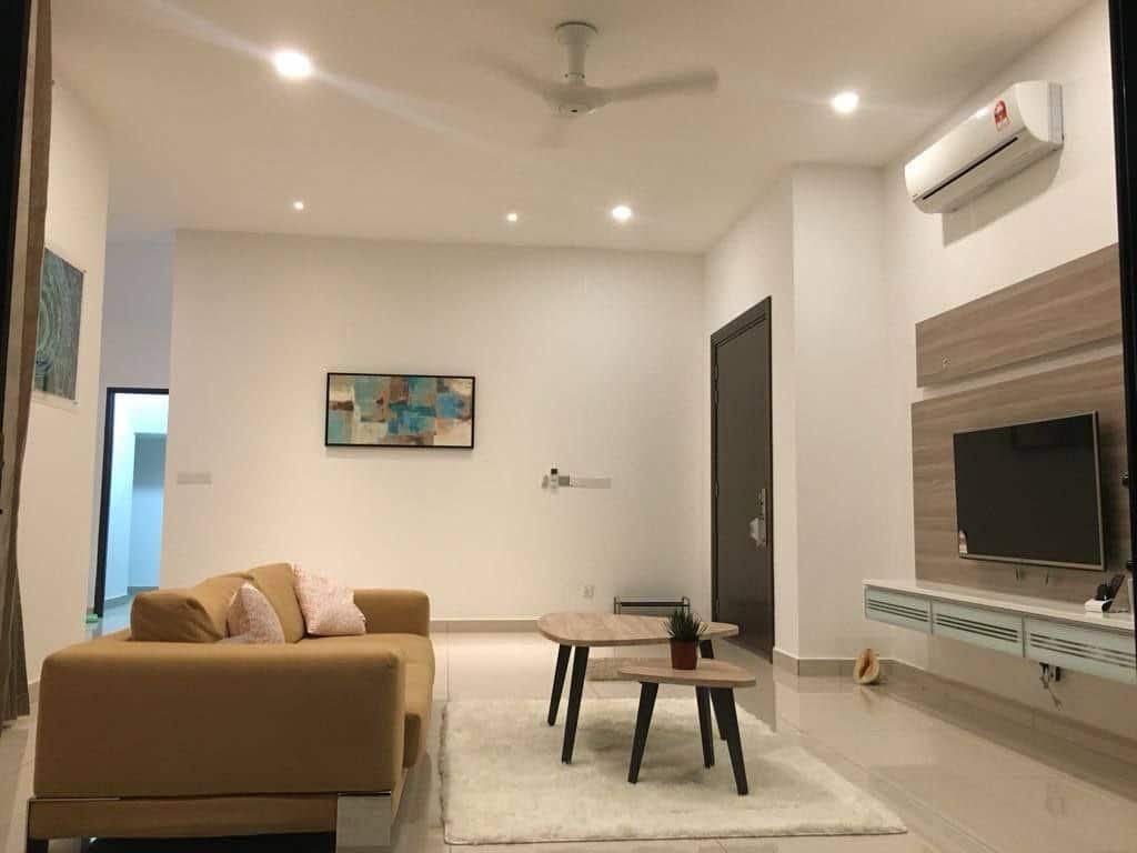 Condominium Austin Heights 2
