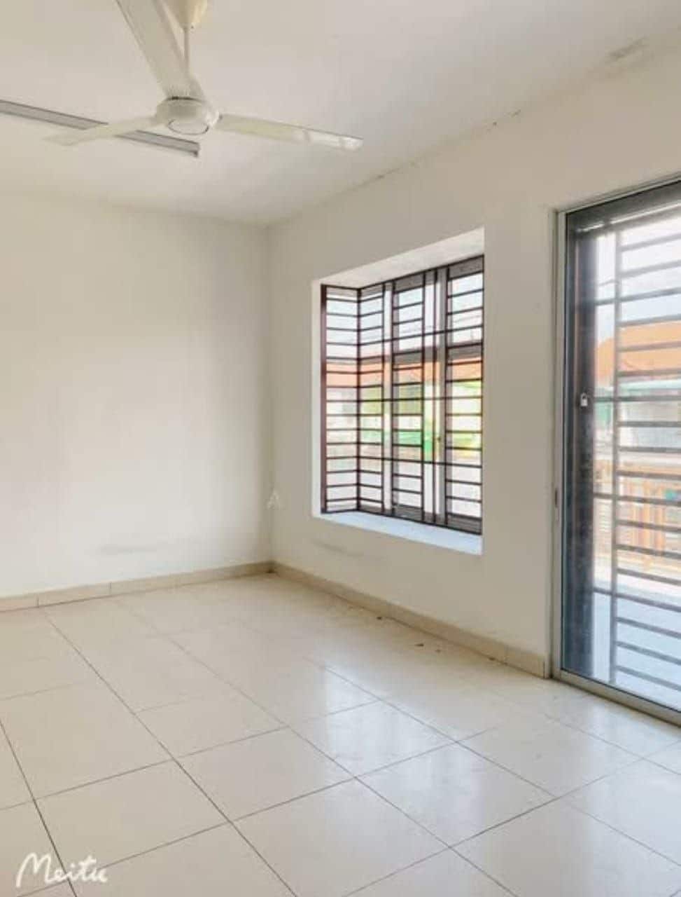 2.5-Storey Terrace Corner House Taman Scientex Jaya 5