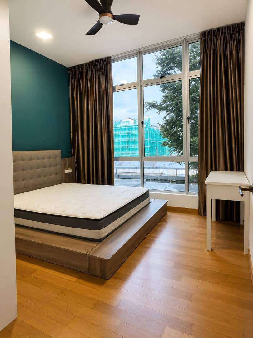 Condominium Sutera Utama 6
