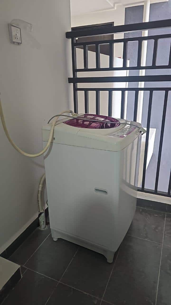 Condo Danga Bay 10