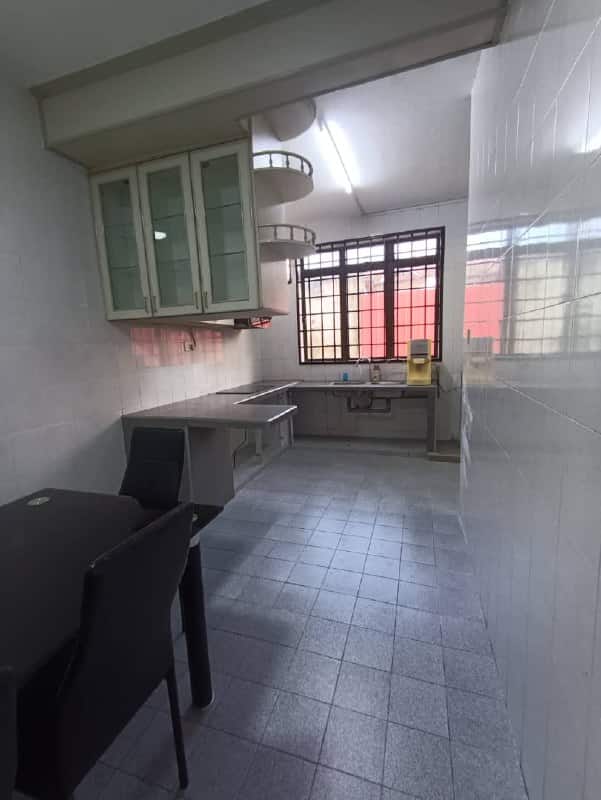 2-Storey Terrace Jalan Hang Tuah 4