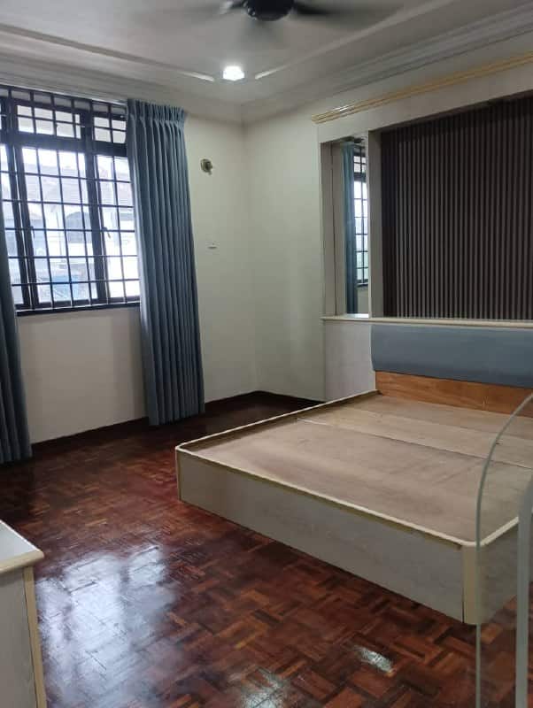 2-Storey Terrace Jalan Hang Tuah 3