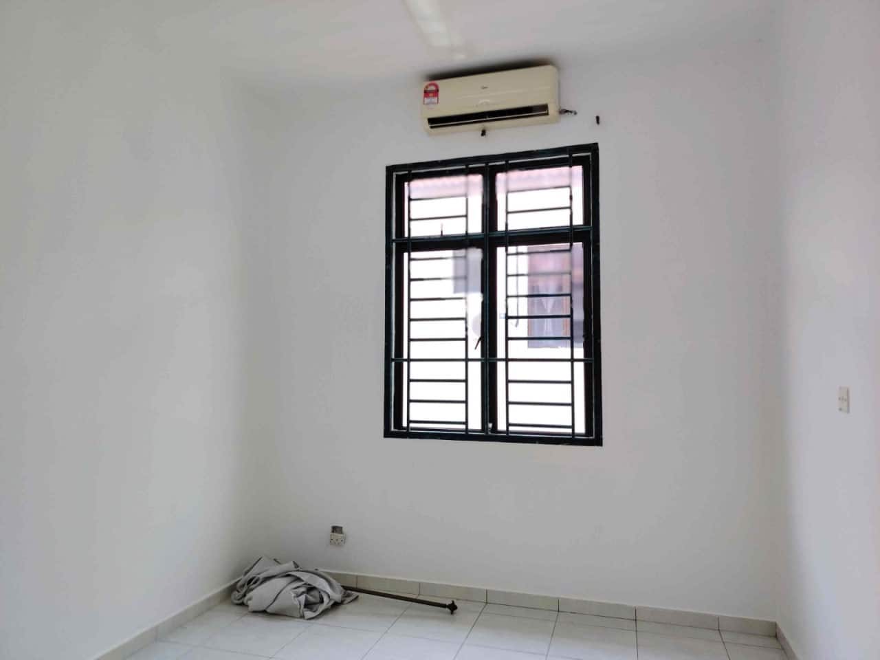 2-Storey Terrace House Indah Park Bukit Indah 7