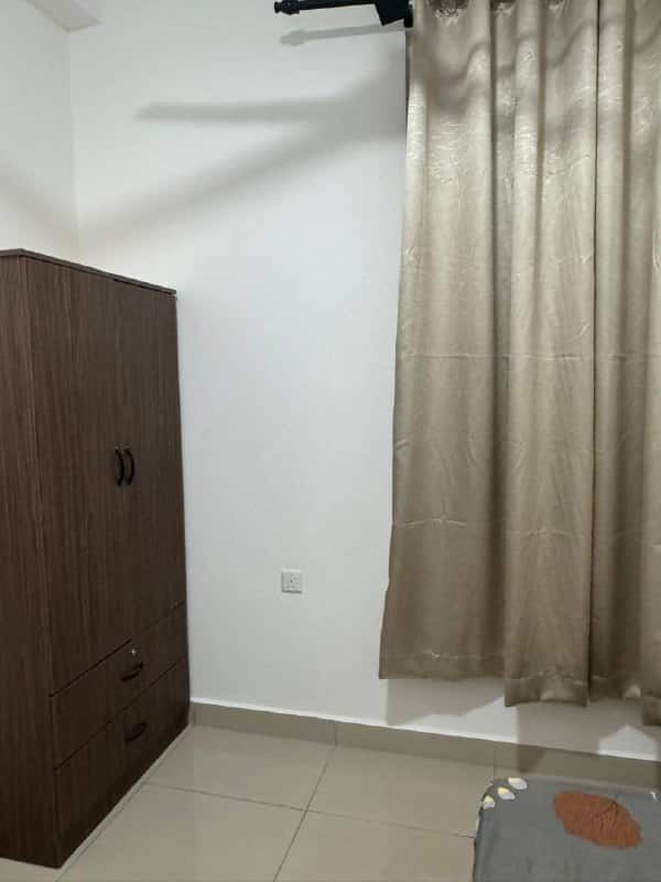Condominium Trellis Residence 2