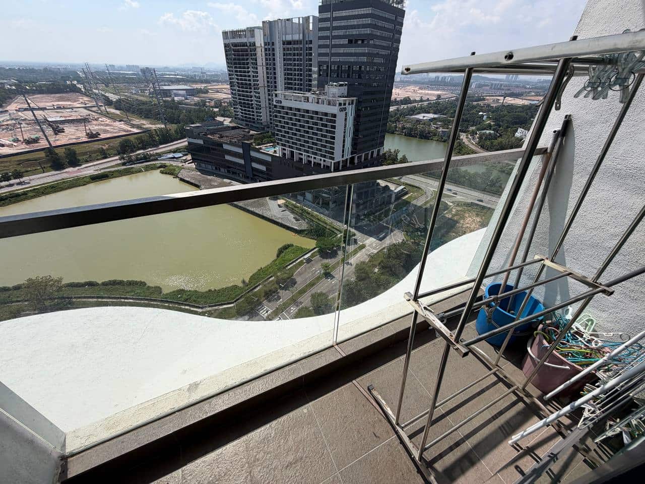Condominium The M @ Medini Macrolink 2