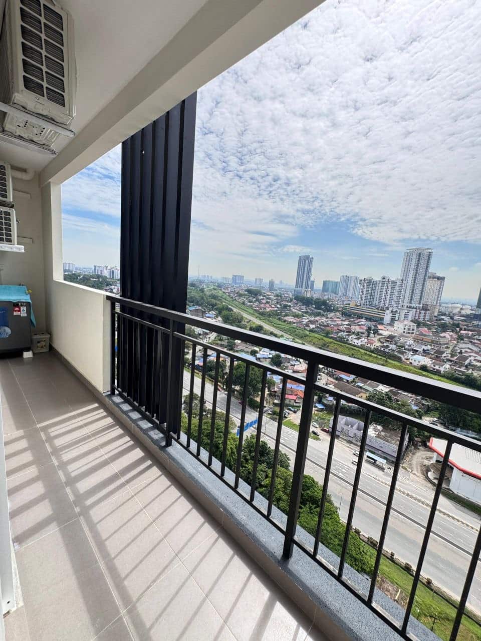Condominium Trellis 2