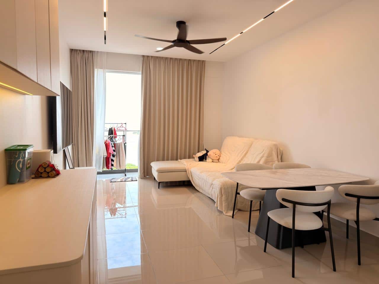 Condominium MBW Bay / Vista Tiara 2