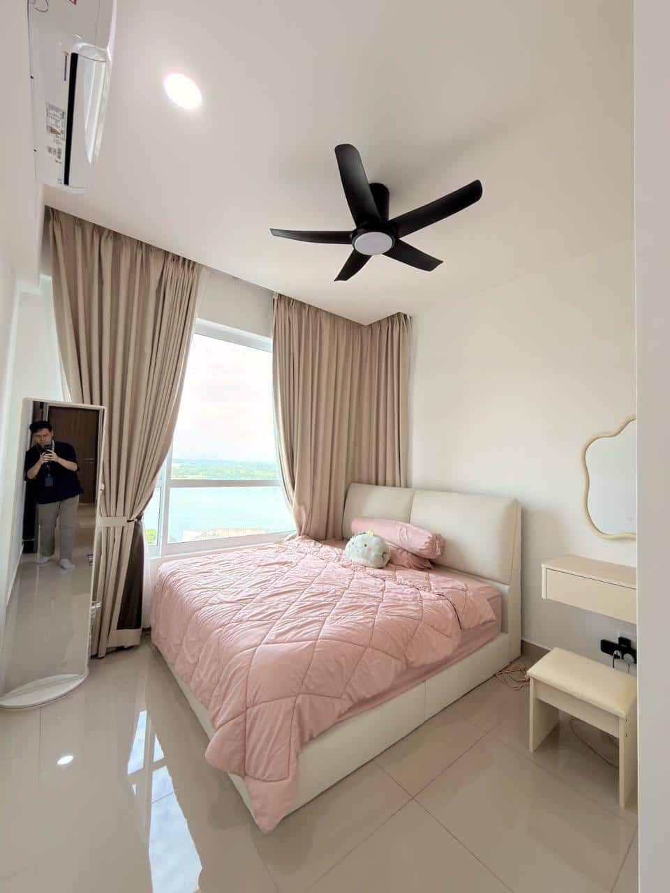 Condominium MBW Bay / Vista Tiara 4