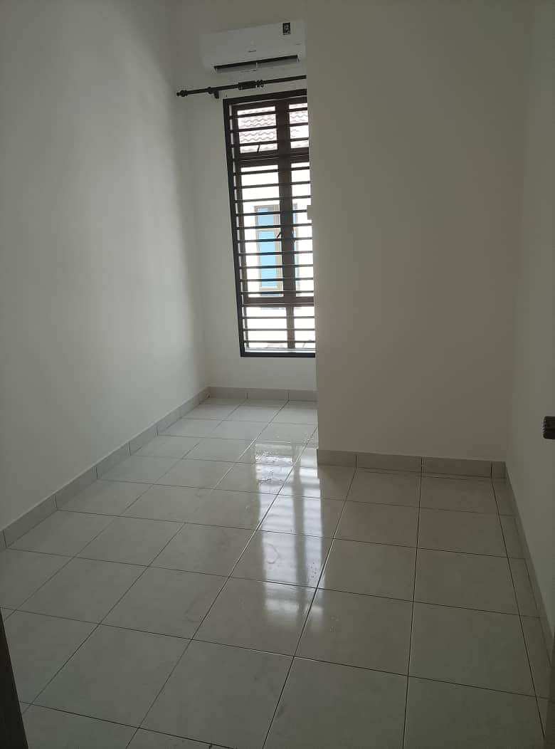 2-Storey Terrace House Kempas Baru 2