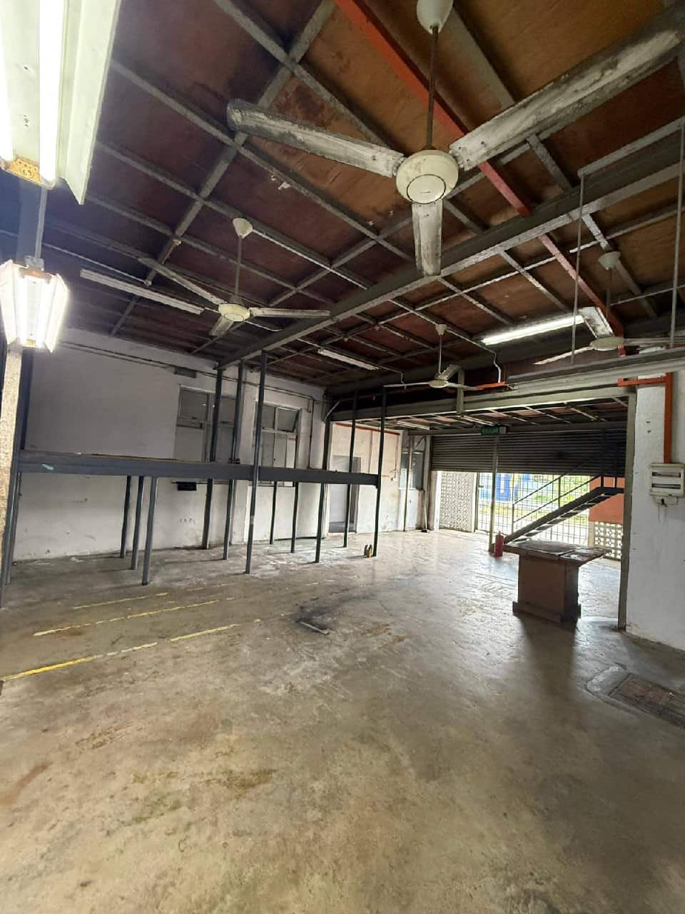 1.5-Storey Terrace Factory (End Lot) Taman Universiti 3