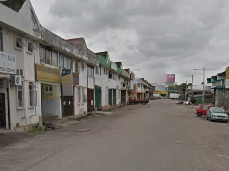 1.5-Storey Terrace Factory (End Lot) Taman Universiti 1