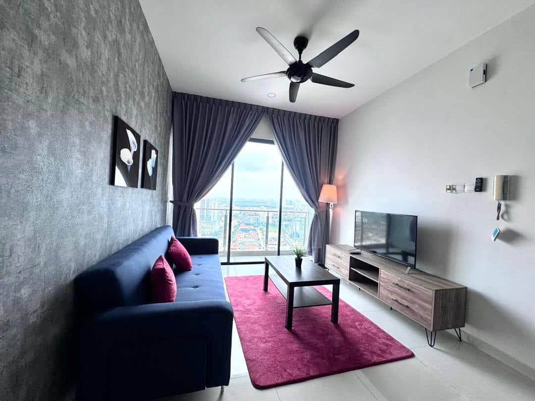Condo JB Town 2