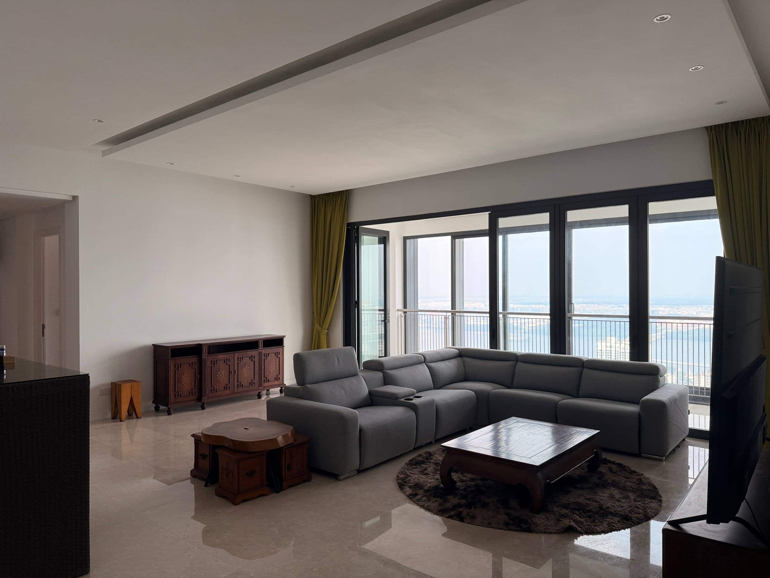 Luxury Condo Bukit Senyum 1