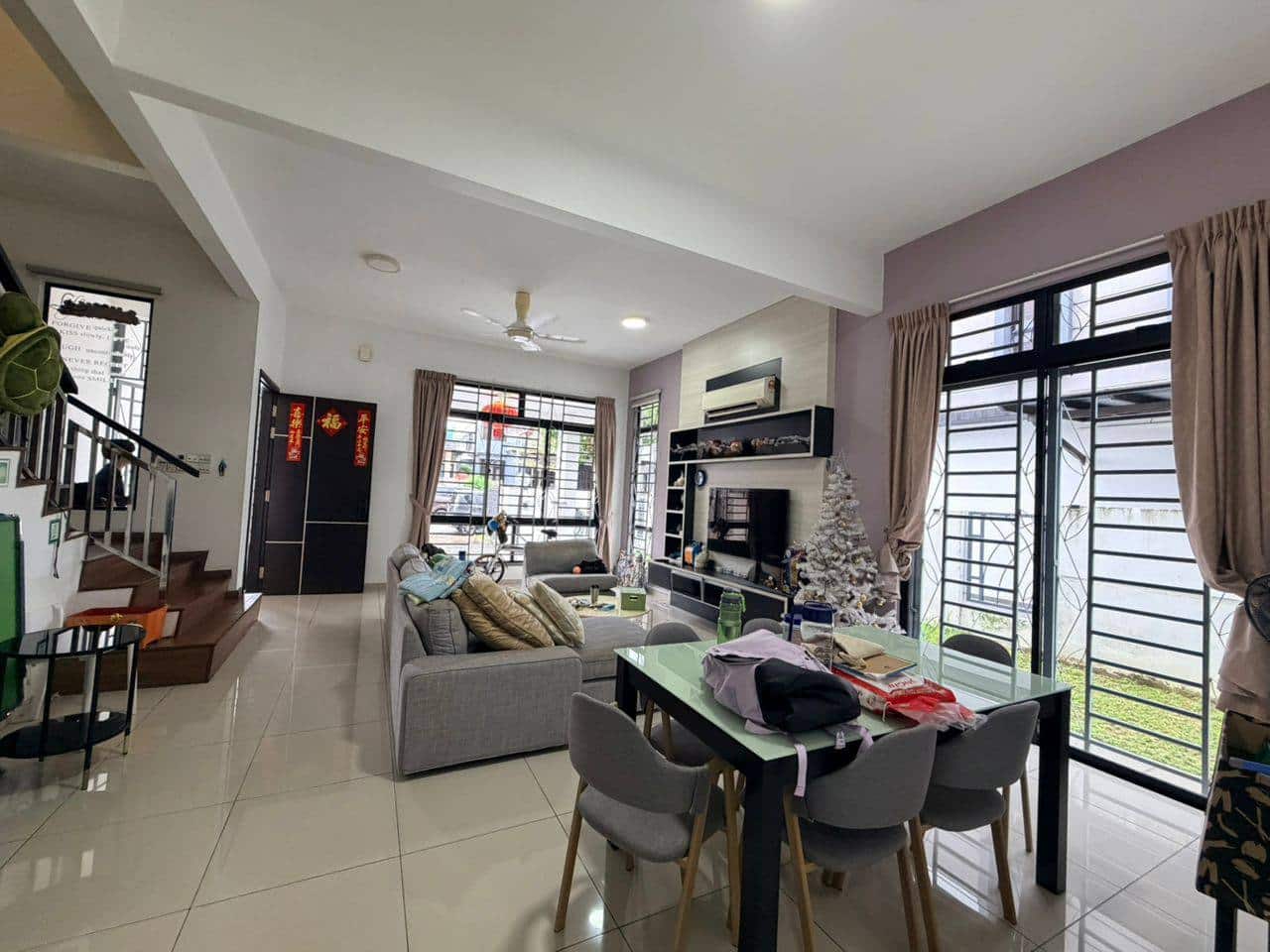 Double Story Cluster House Bukit Indah 1