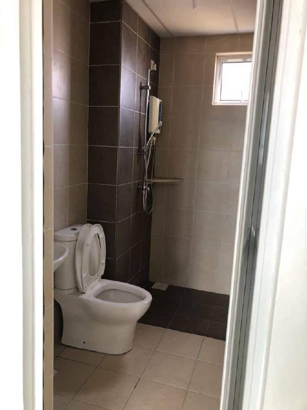 Condo HAS / JB Town 8