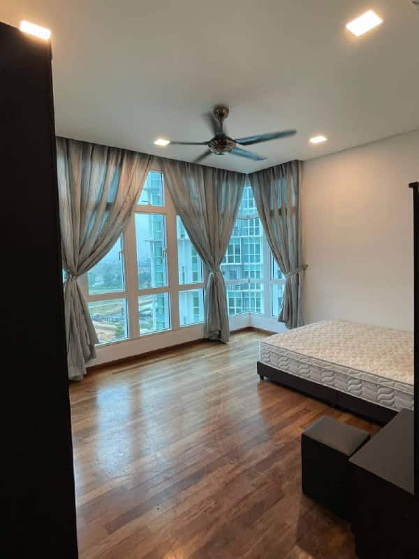 Condominium One Medini 4