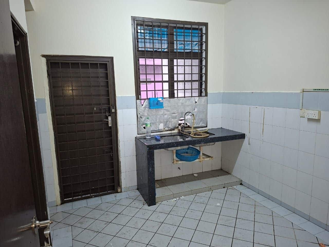 2-Storey House Permas Jaya 7