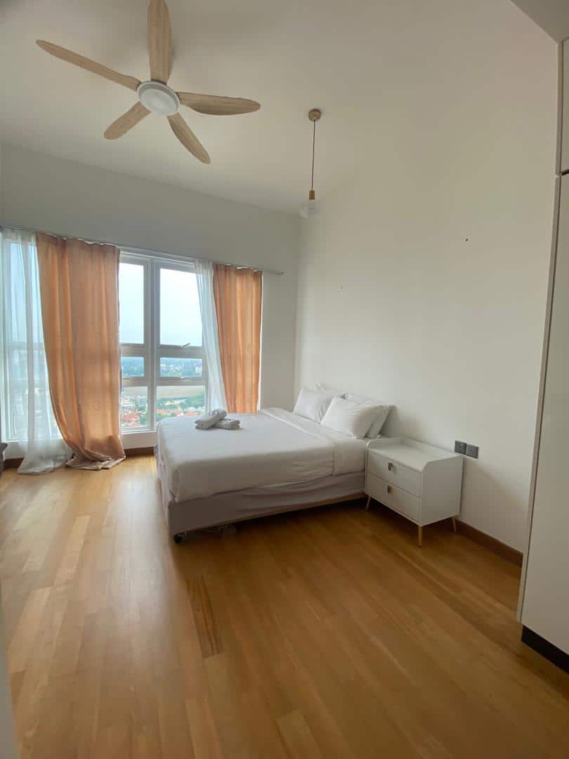 Condominium TriTower Residence 2