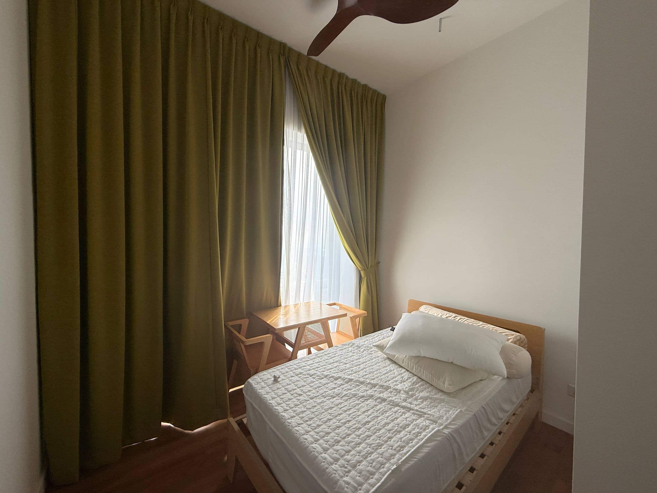 Condominium Meridin Bayvue 5