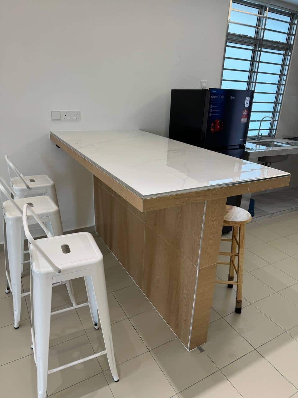 Suite Taman Mount Austin 3