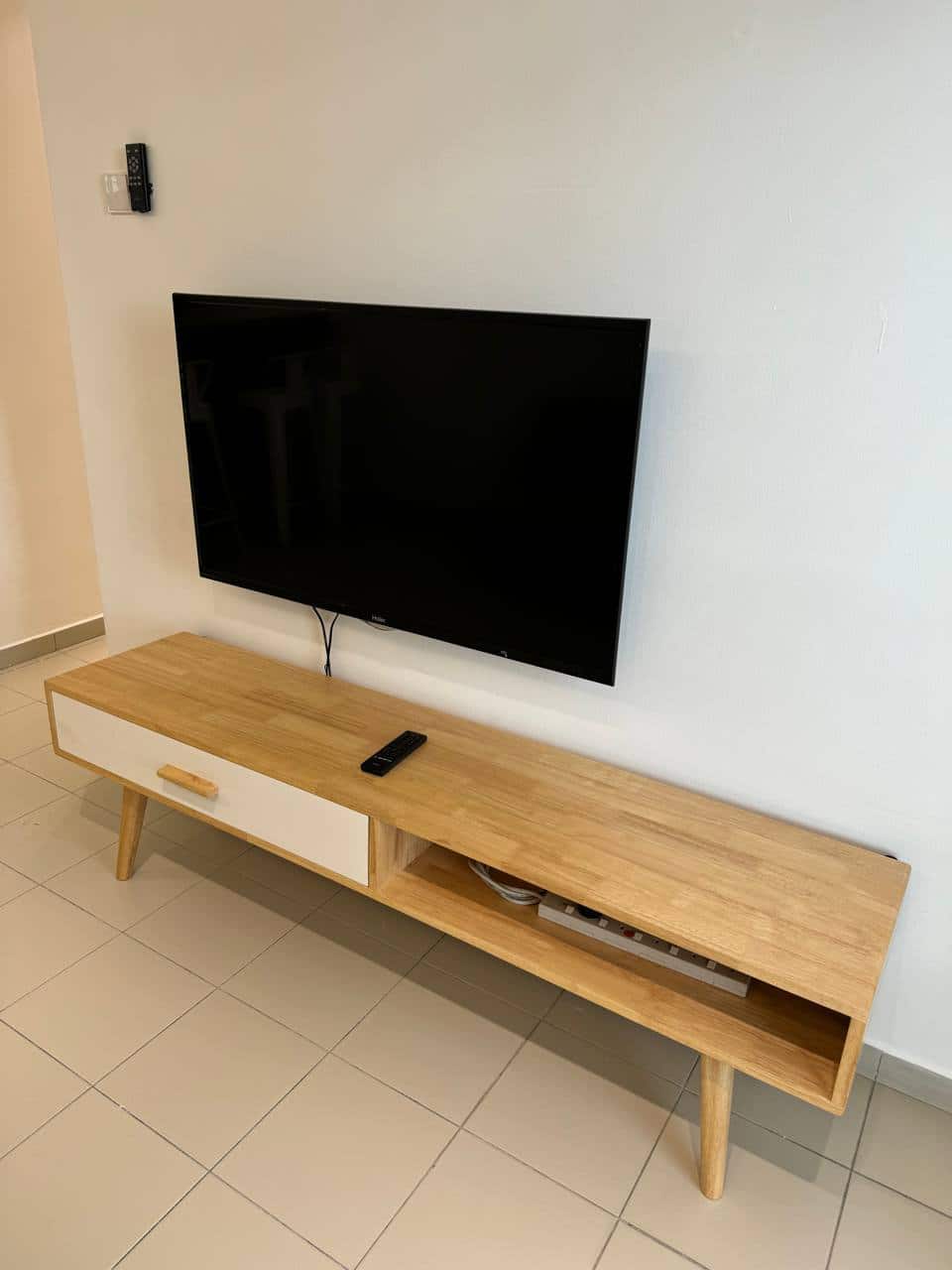 Suite Taman Mount Austin 6