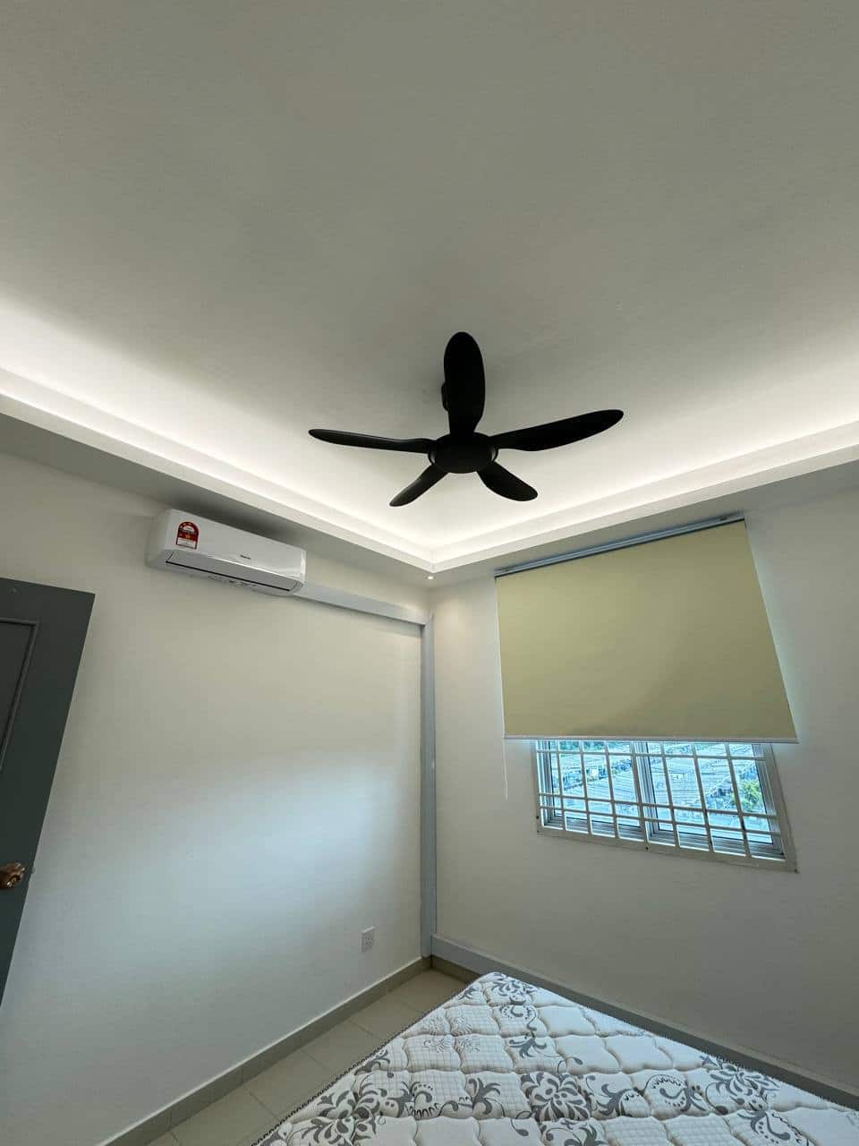 Suite Taman Mount Austin 5