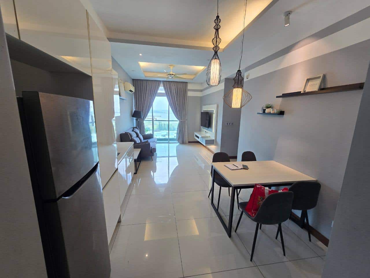 Condominium Paragon Residence Straits View 1