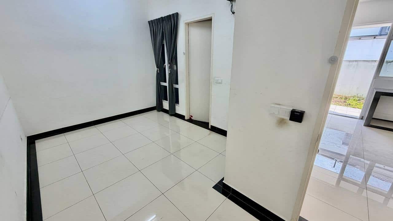 Double Storey Cluster Endlot Setia Tropika 6